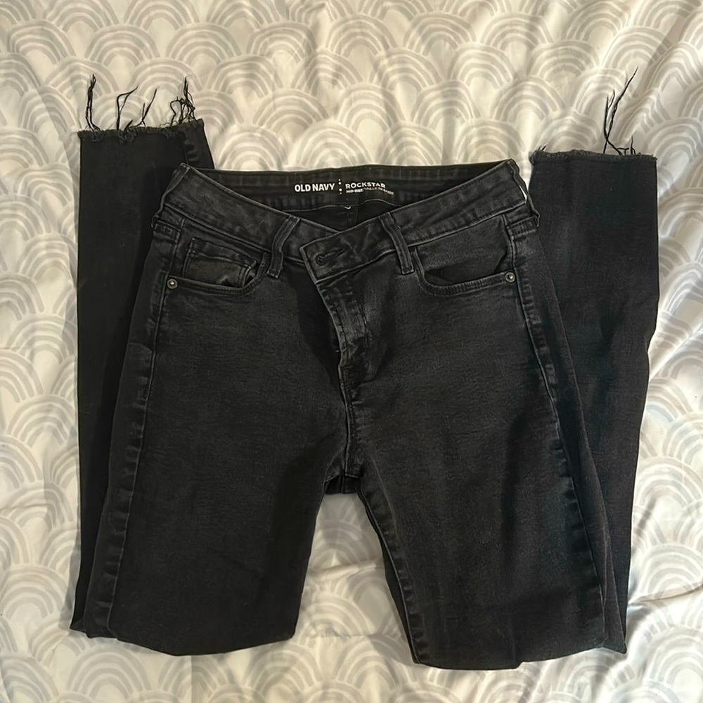 Old Navy mid-rise ankle jeans